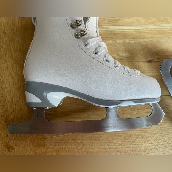 Jackson Ultima Finesse Girls Figure Ice Skates - Picture 7 of 8